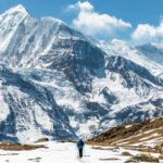 ¿Cuáles son las reservas ecológicas que ofrecen alojamiento en lodges sostenibles con energía solar? »