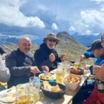 5 monasterios remotos del mundo a los que solo se llega caminando o en mula